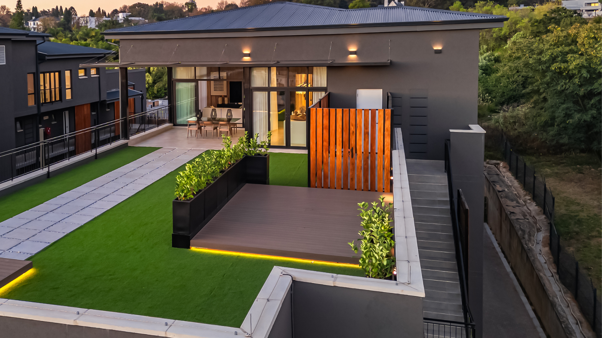 http://back-yard-view