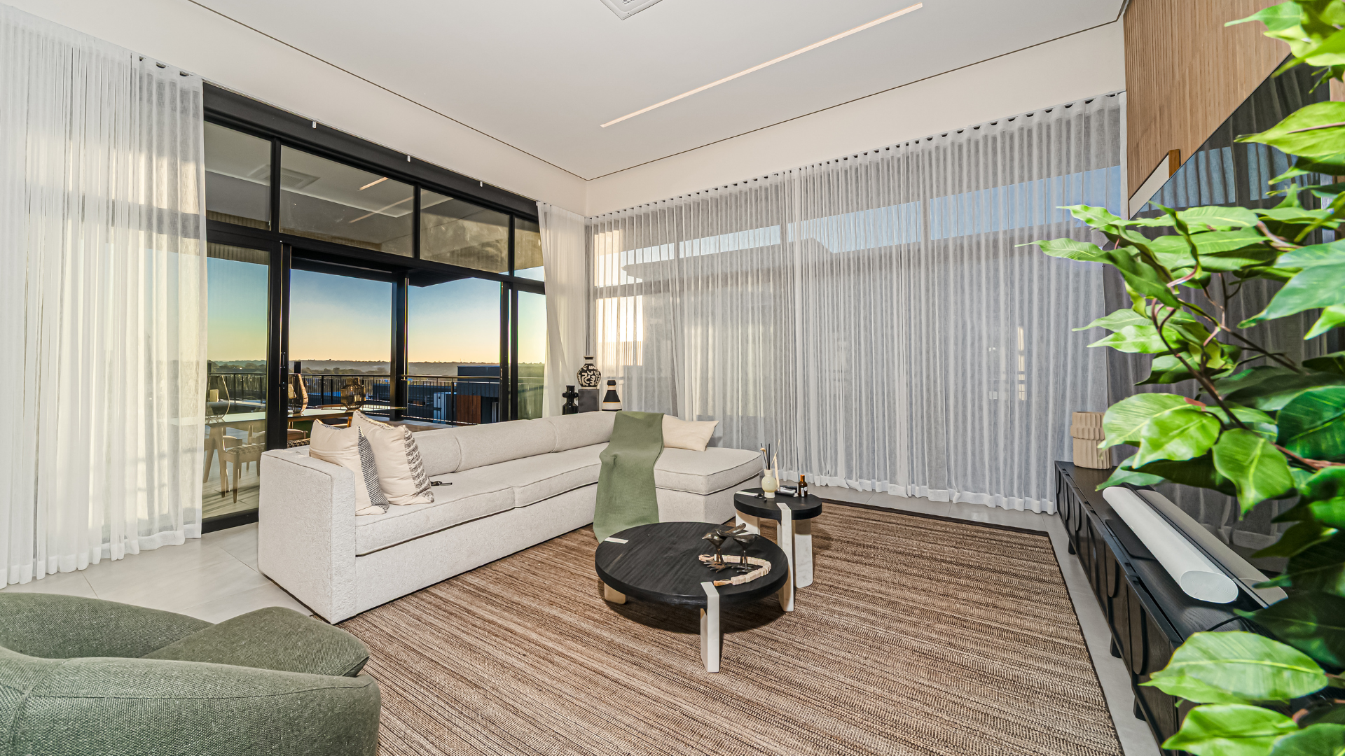 http://seating-room