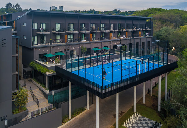 Emerald world class facilities Slider